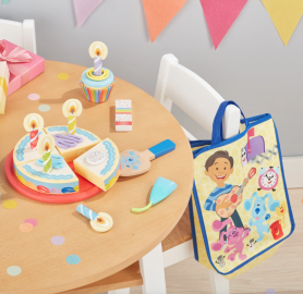 Birthday party play set - مجموعة عيد الميلاد