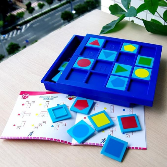 لعبة الأشكال – المنطق والإبداع Shapes logic and creativity game