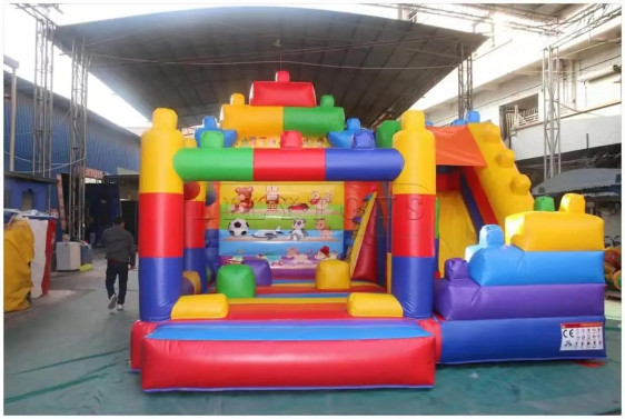 قلعة قفز قابلة للنفخ مع زحليقة صغيرة Inflatable Bouncy Jumping Castle with Small Slide