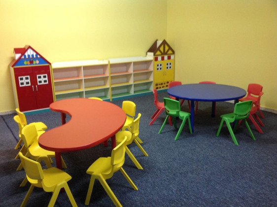 طاولة شكل فاصوليا خشبية Wooden Bean-shaped Table